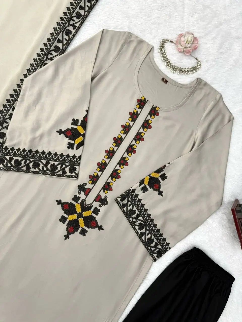Ivory Threadwork Palazzo Suit