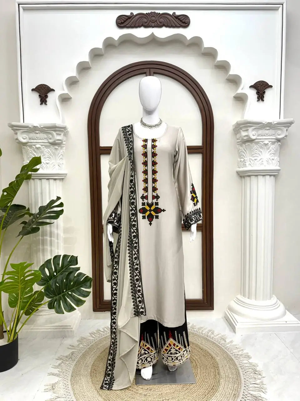 Ivory Threadwork Palazzo Suit