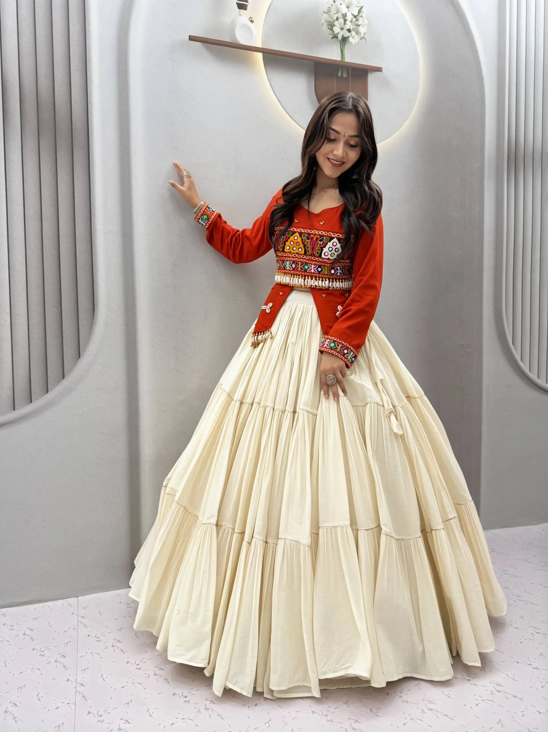 Kodi Gamthi Handwork Lehenga Set