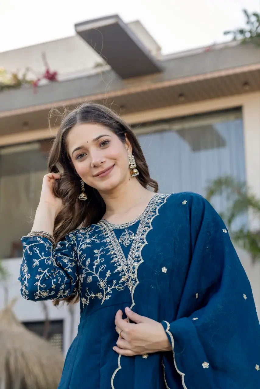 Lavender Vichitra Silk Sequin Embroidered Kurta Set with Dupatta | Elegant Festive Wear