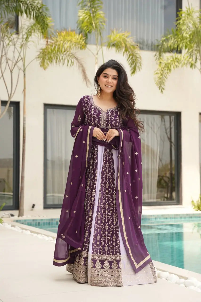 Luxury Faux Blooming Kali-Pattern Gown with Dupatta – Zari & Sequins Embroidery
