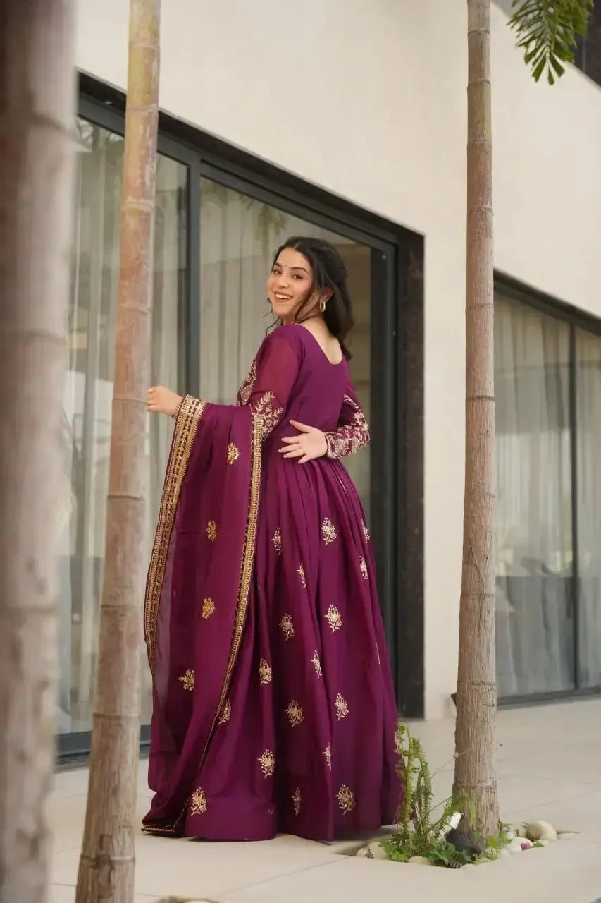 Luxury Star Georgette Gown with Dupatta – Zari & Sequins Embroidery