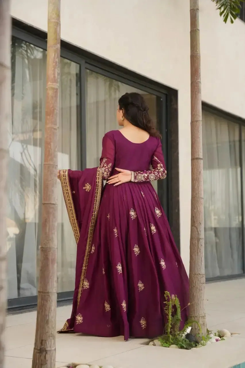 Luxury Star Georgette Gown with Dupatta – Zari & Sequins Embroidery