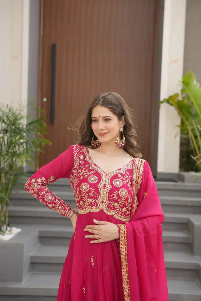 Luxury Star Georgette Gown with Dupatta – Zari & Sequins Embroidery