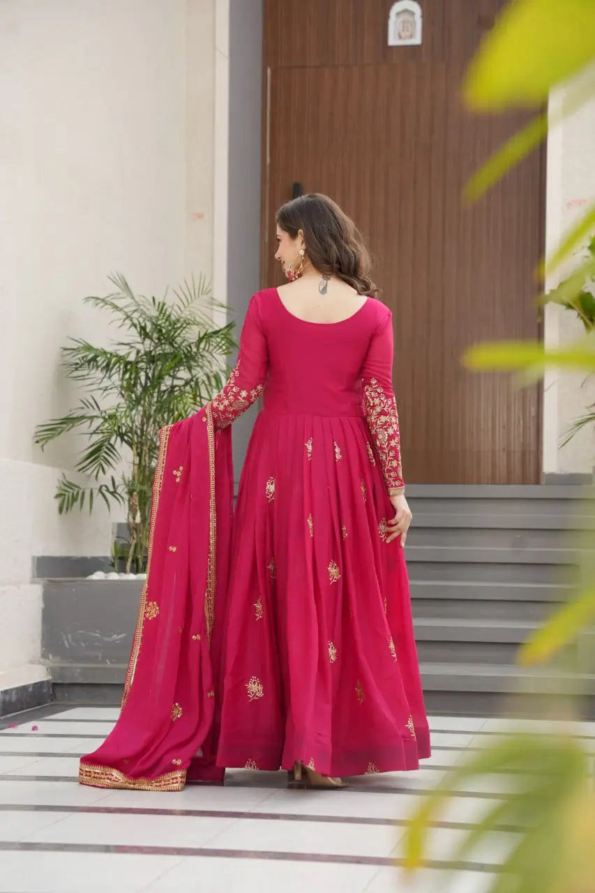 Luxury Star Georgette Gown with Dupatta – Zari & Sequins Embroidery