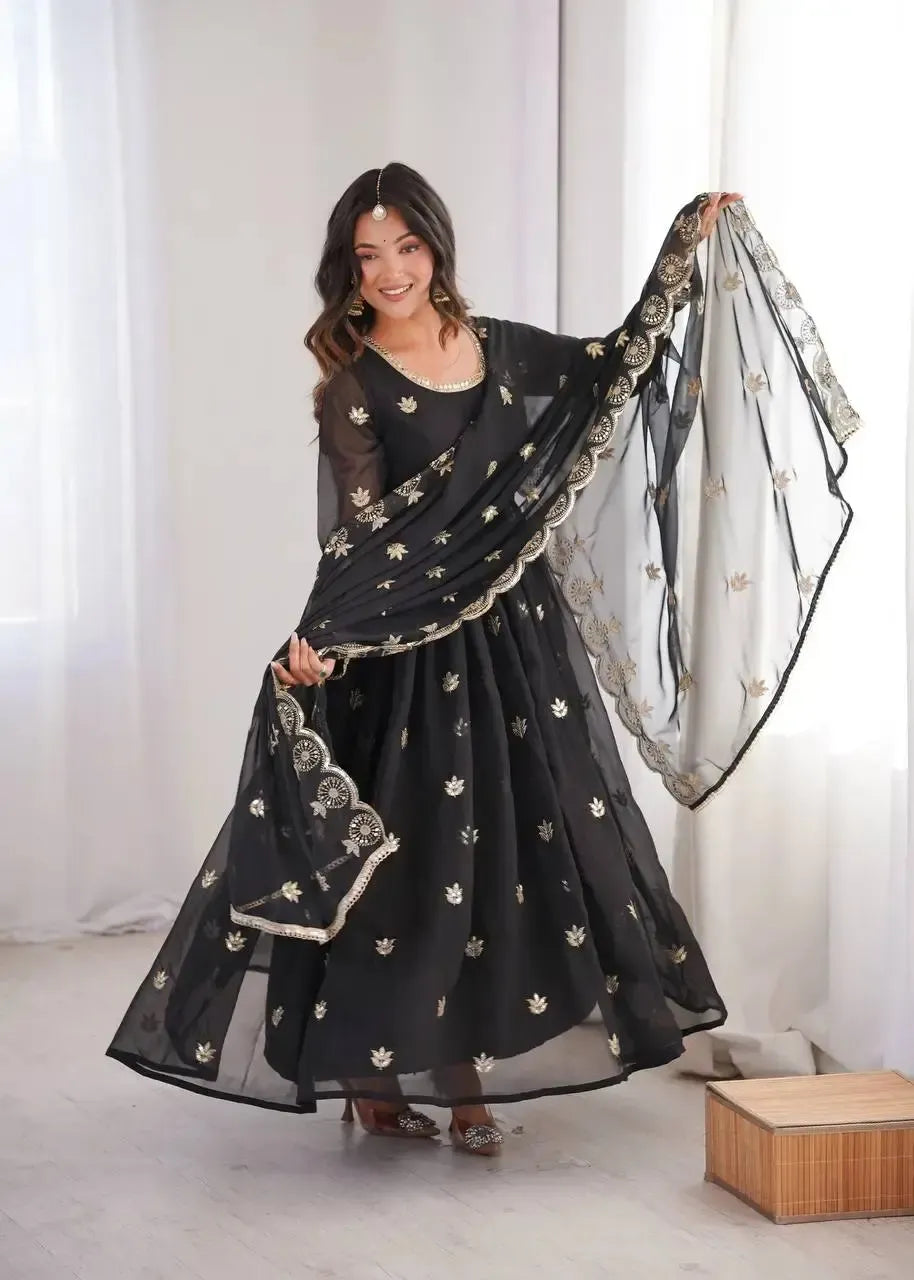 Luxury Star Georgette Gown with Dupatta – Zari & Sequins Embroidery