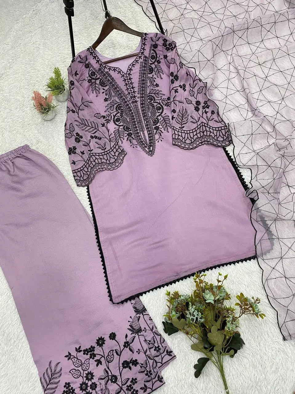 Mal Cotton Embroidery Suit Set, 4 Colours
