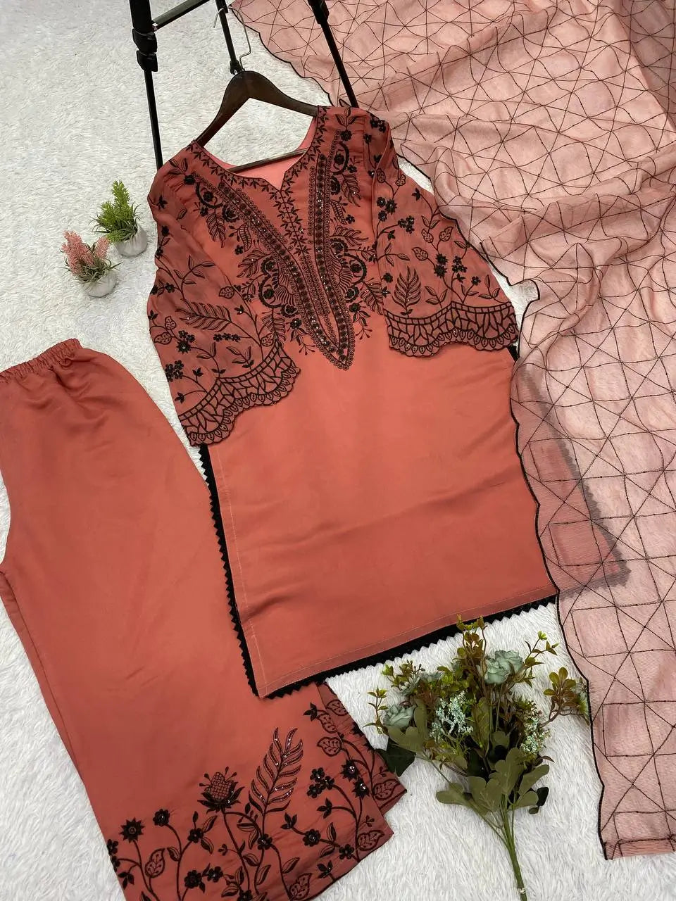Mal Cotton Embroidery Suit Set, 4 Colours