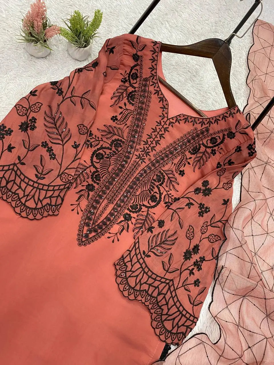 Mal Cotton Embroidery Suit Set, 4 Colours