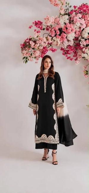 Mandala Border Thread Kurta