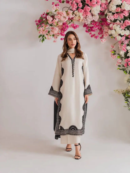 Mandala Border Thread Kurta