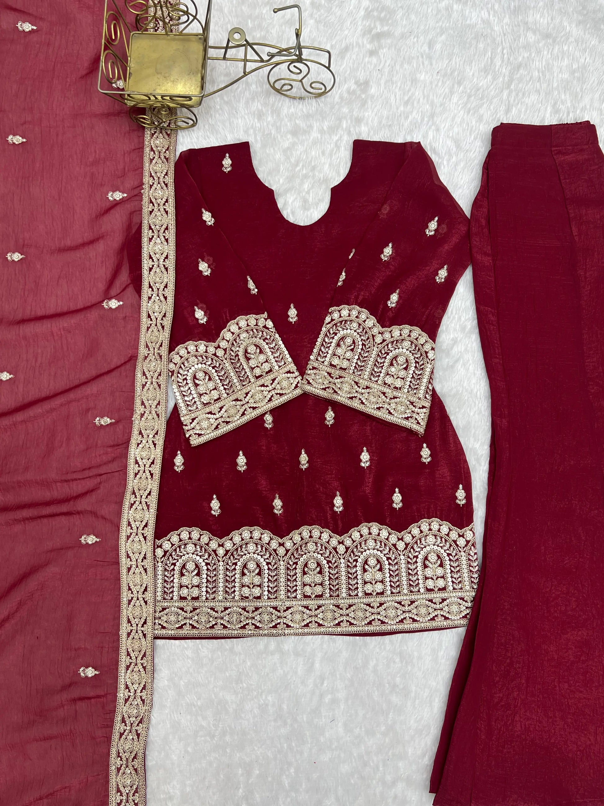 Maroon Zari Kurta Bell Bottom Set