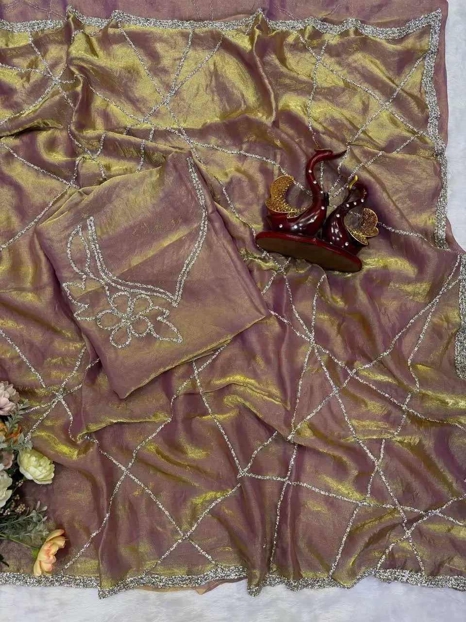 Mauve Diamond Lattice Saree