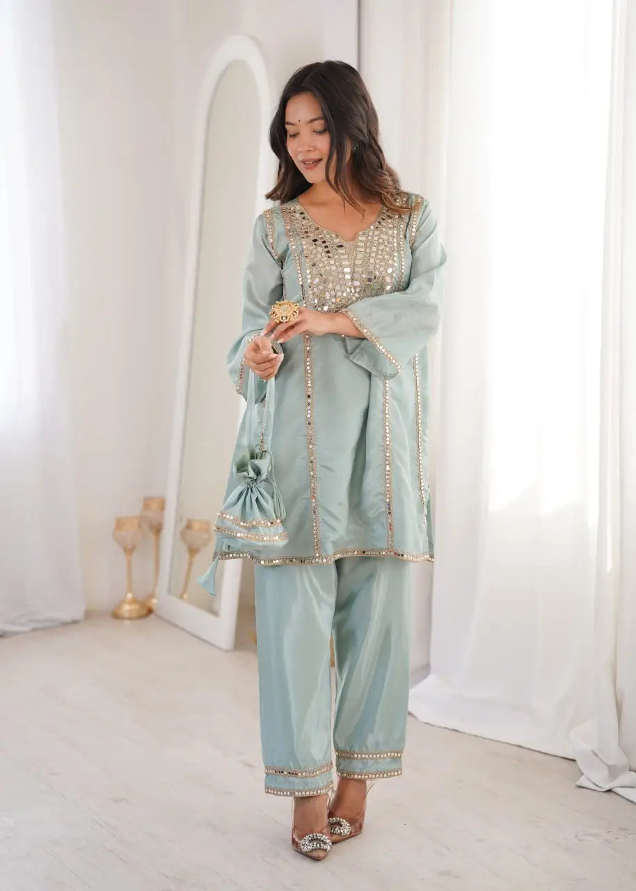Mauve Mirror Yoke Bell Sleeve Kurta Set