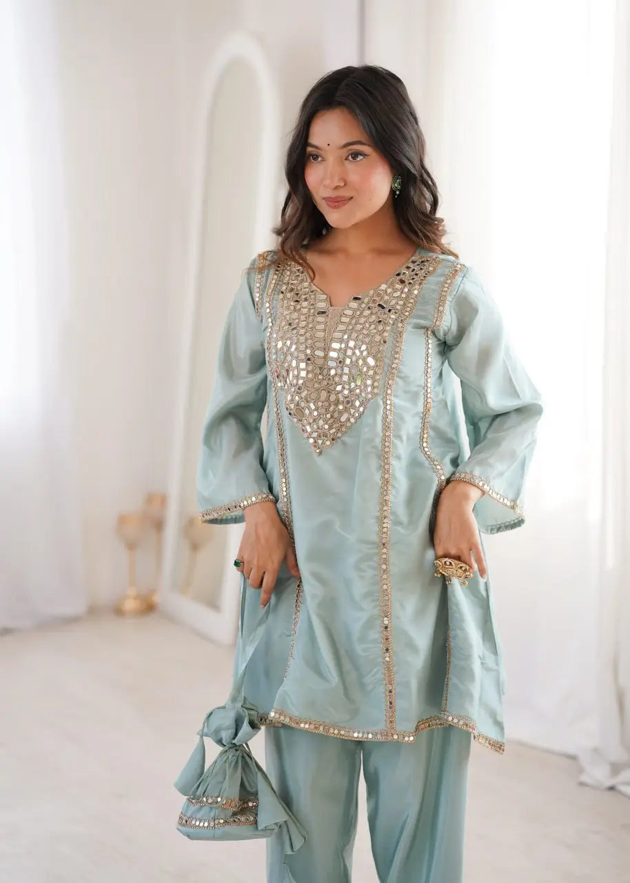 Mauve Mirror Yoke Bell Sleeve Kurta Set