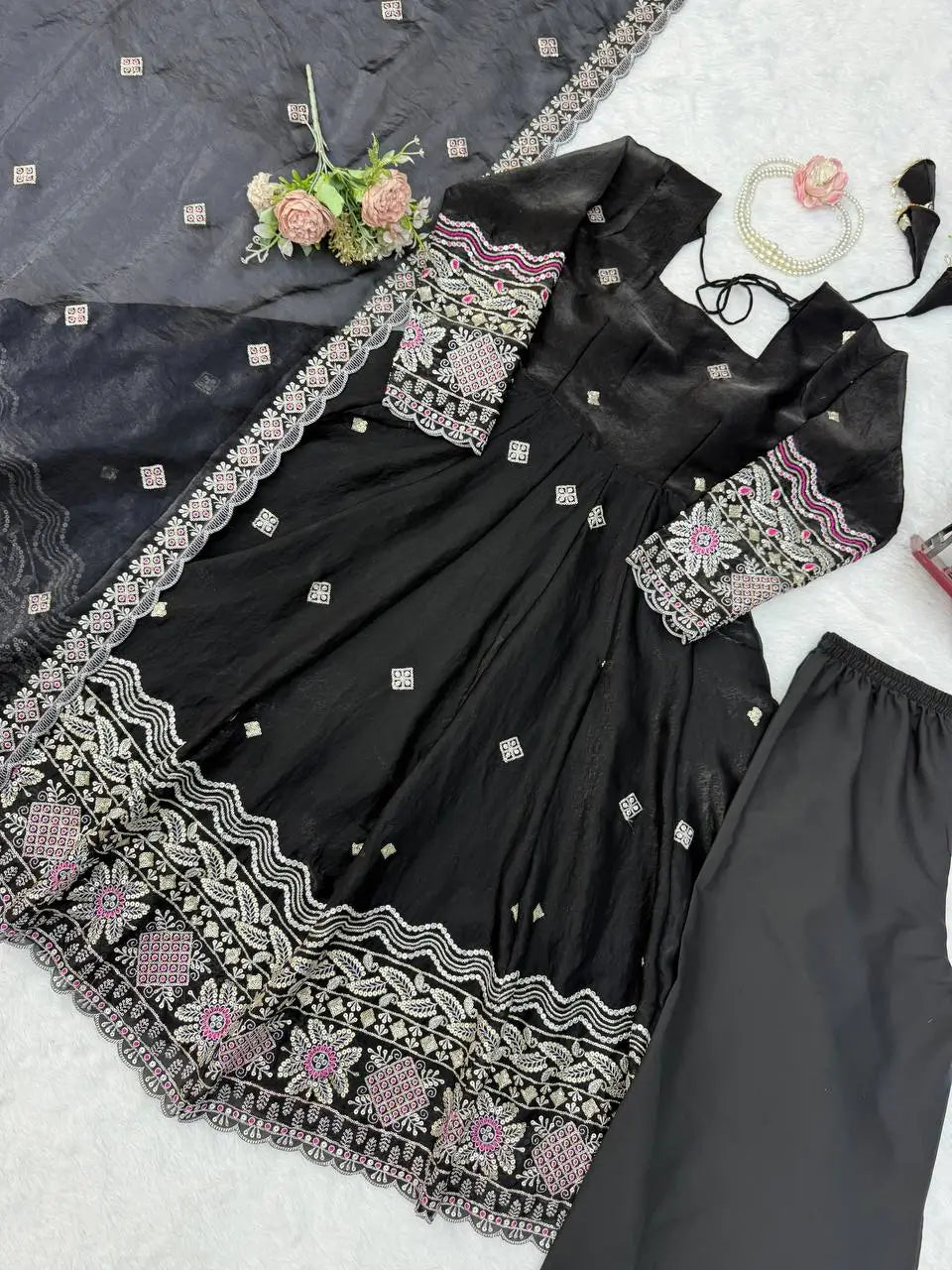 Midnight Scallop Border Anarkali