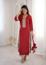 Mirror Work Natural Crepe Kurti Pant Set with Batwa for Festive Wear