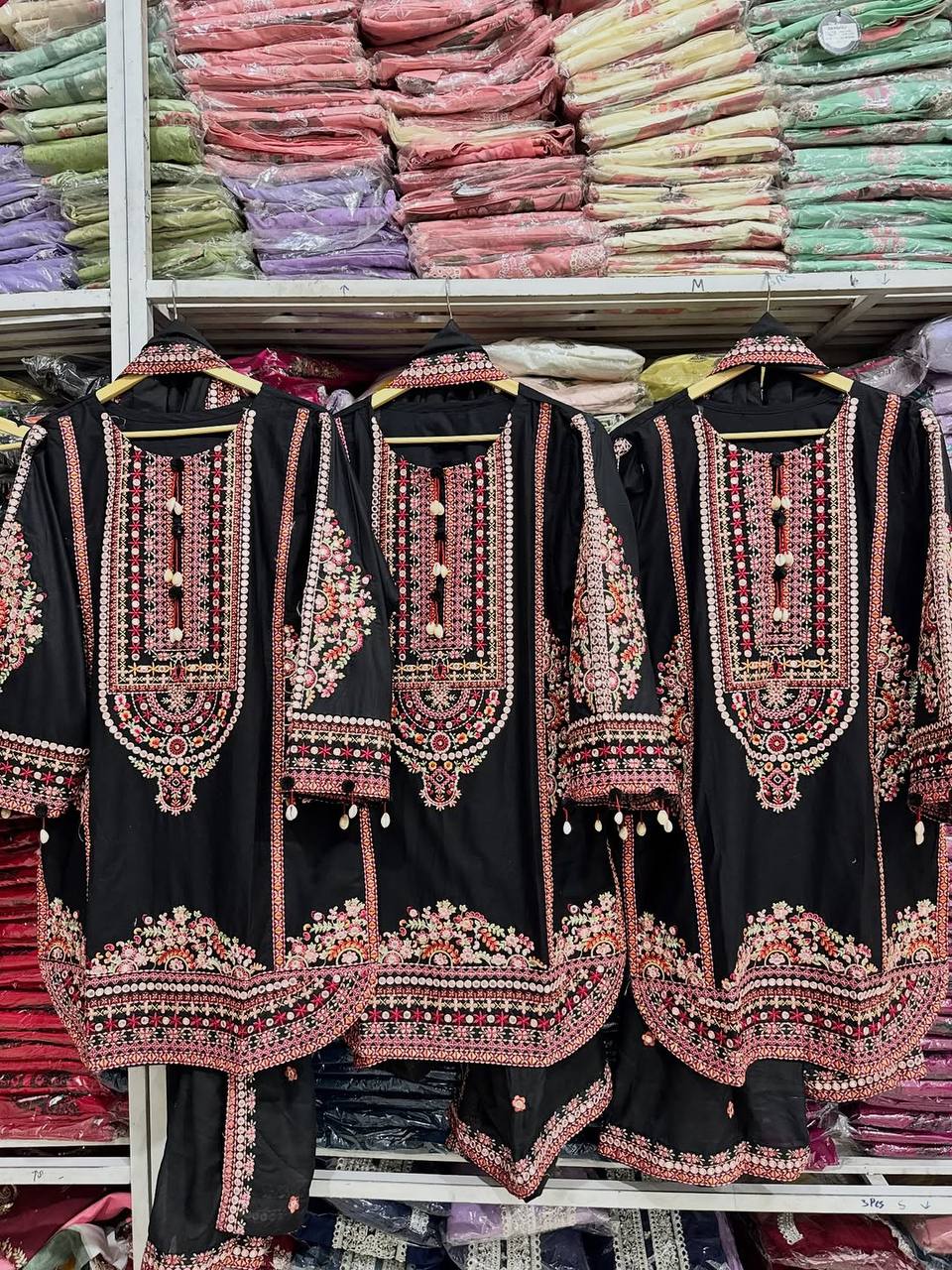 Mul Chanderi Mirror Suit