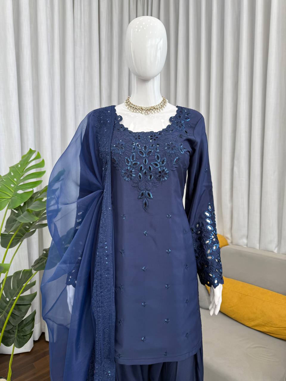 Natural Crepe Kurta Farshi Salwar With Dupatta