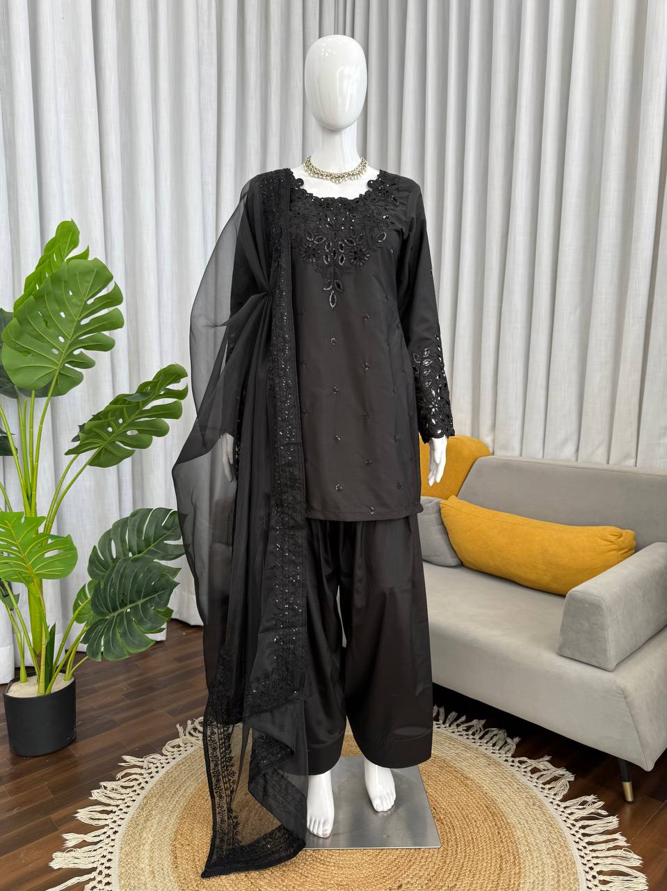 Natural Crepe Kurta Farshi Salwar With Dupatta