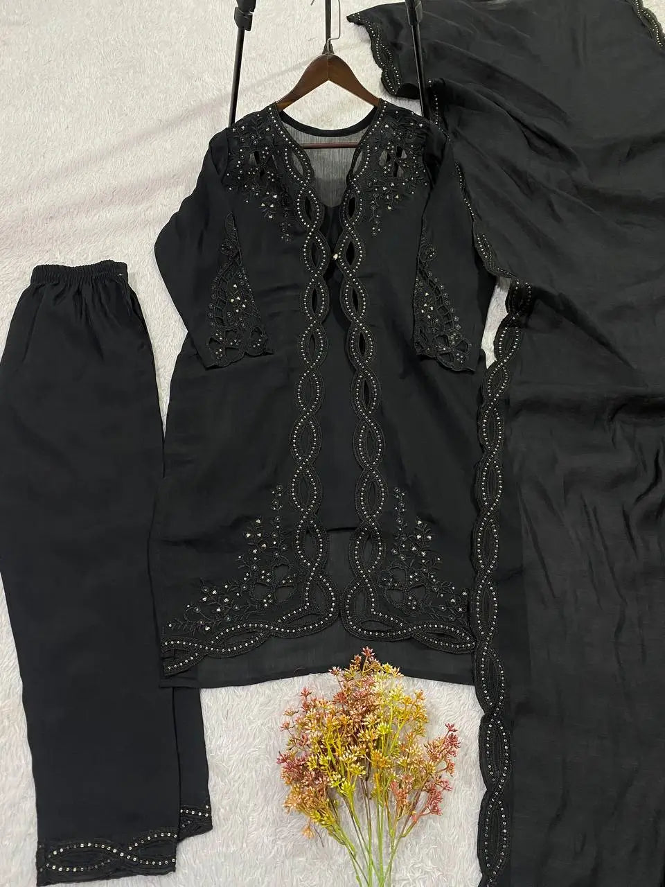 Noor Chanderi Kurti Shrug Pant Dupatta Set for Festive and Party Occasions