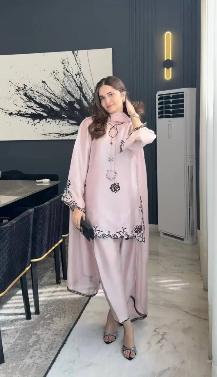 Noor Threadwork Crepe Silk Farshi Salwar Set for Festive and Family Occasions
