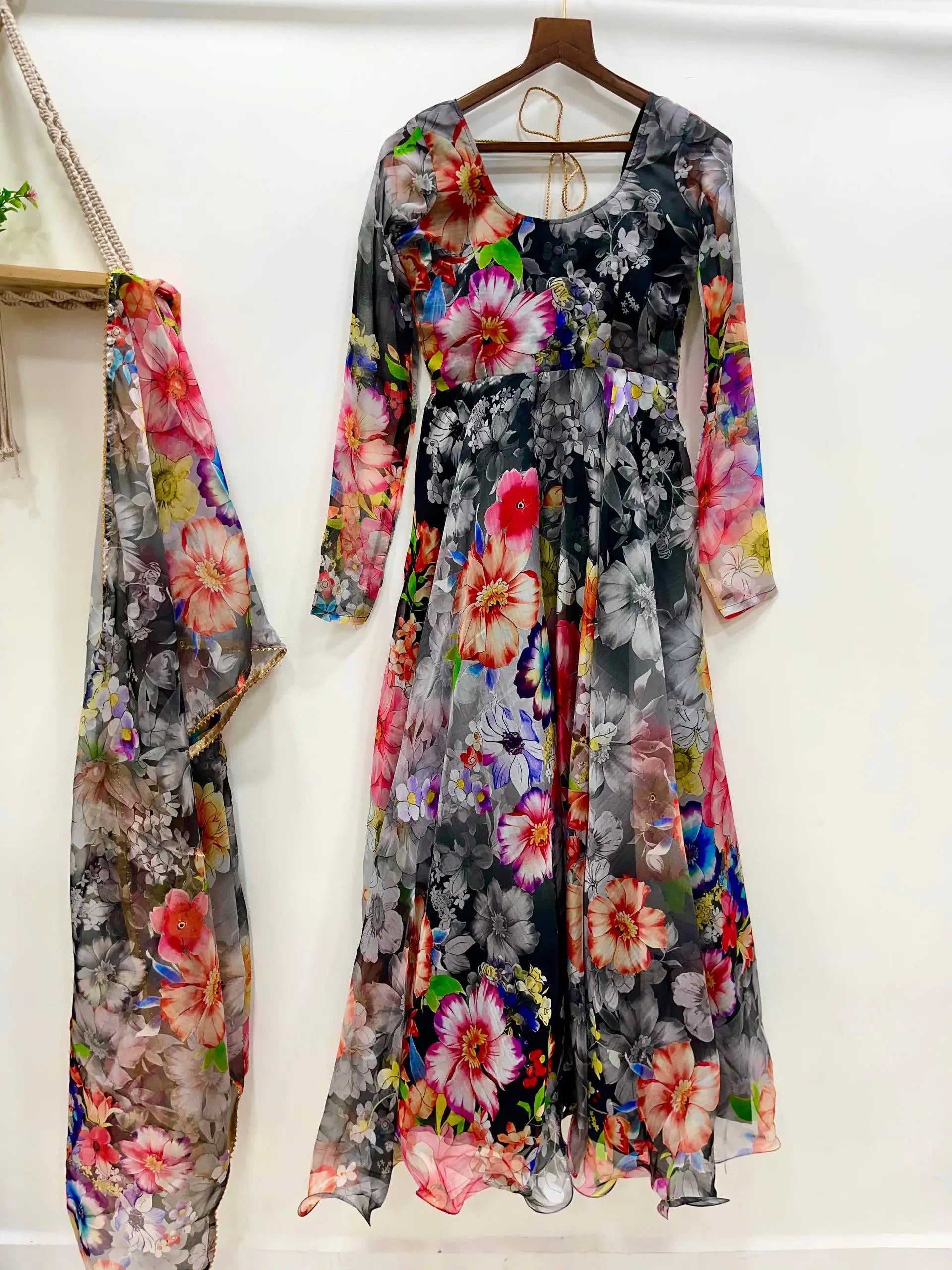 Organza Taby Silk Digital Print Gown Set