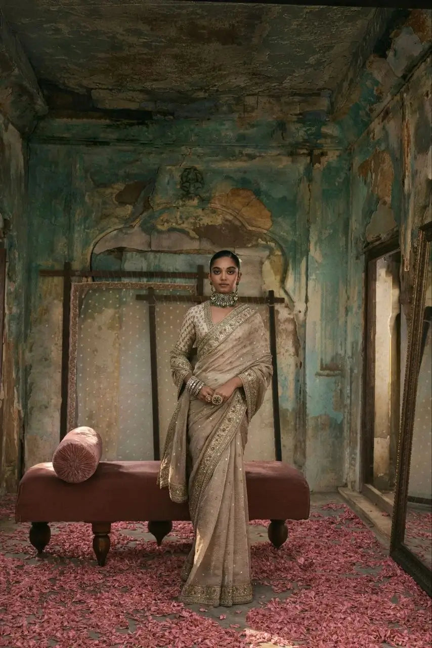 Premium Gold Crush Saree for Festive and Occasion Wear