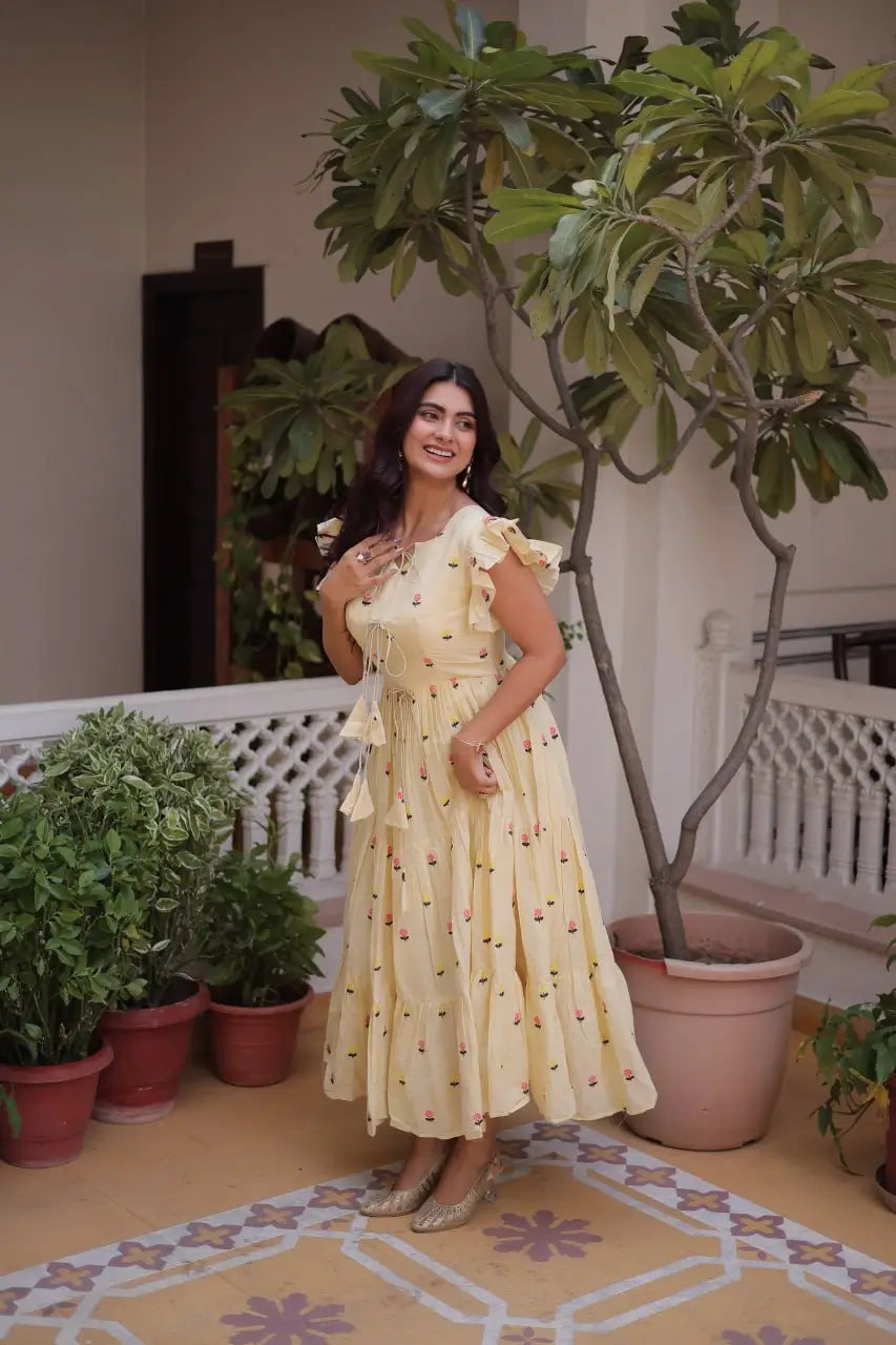 Printed Cotton Maxi Dress with Tiered Flair for Summer and Casual Wear