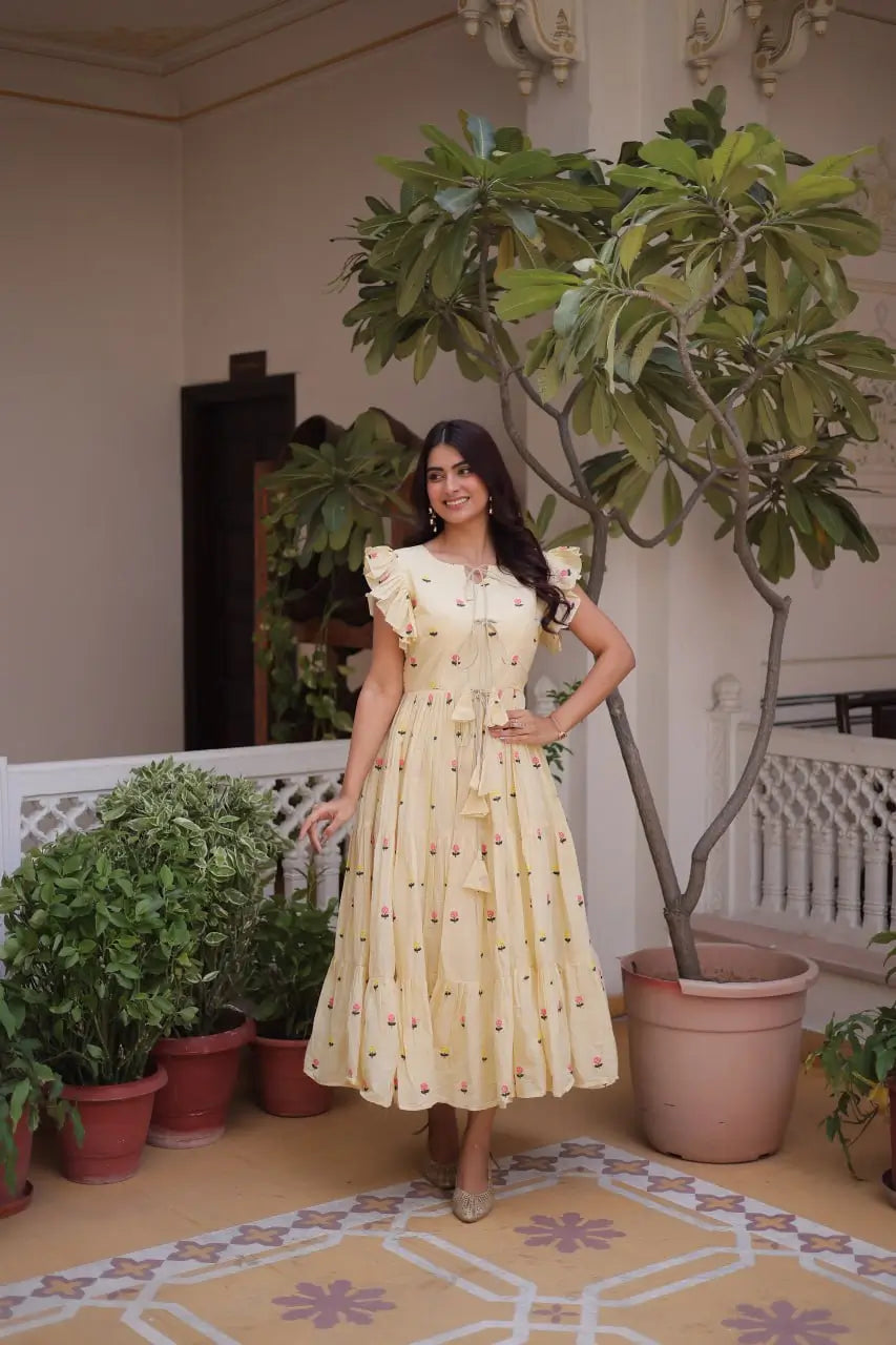 Printed Cotton Maxi Dress with Tiered Flair for Summer and Casual Wear