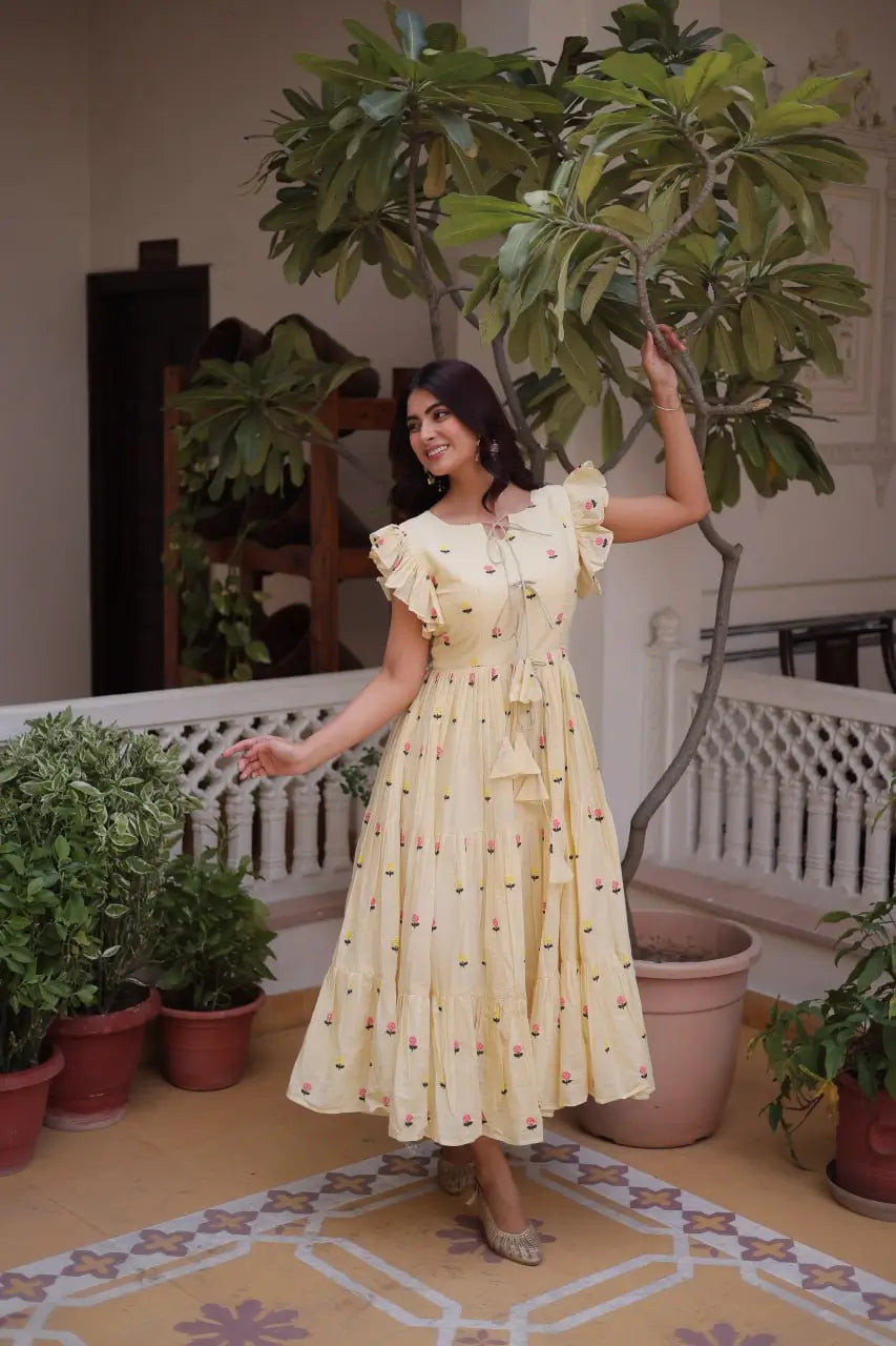 Printed Cotton Maxi Dress with Tiered Flair for Summer and Casual Wear