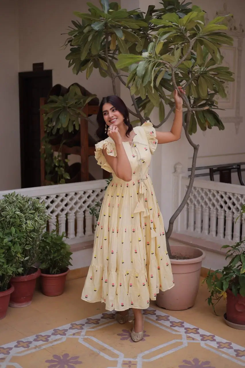 Printed Cotton Maxi Dress with Tiered Flair for Summer and Casual Wear