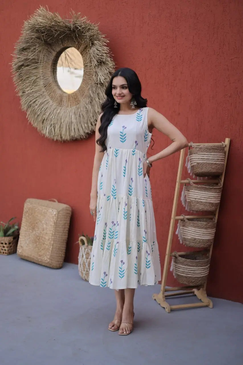 Printed Cotton Sleeveless Dress with Tiered Flair for Summer and Casual Wear