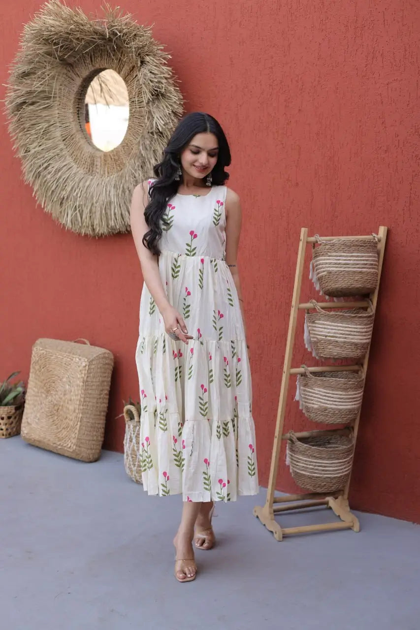 Printed Cotton Sleeveless Dress with Tiered Flair for Summer and Casual Wear