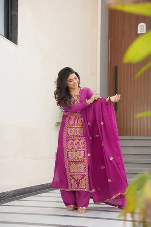 Pure Chinon Silk Embroidered Suit Set with Lace Dupatta