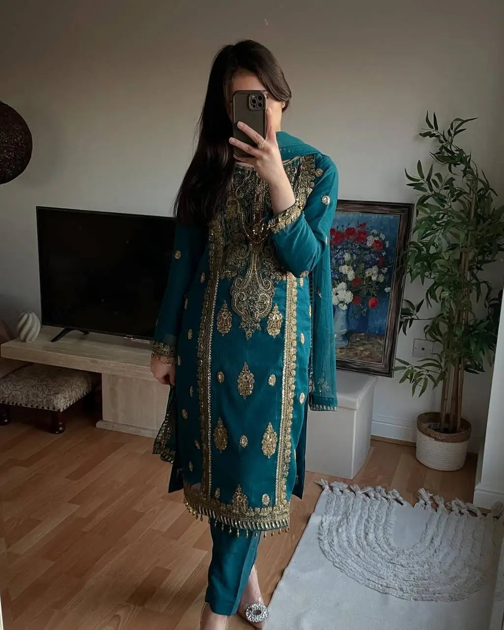 Pure Chinon Silk Embroidered Suit Set with Plazzo & Dupatta – Premium Festive & Party Wear