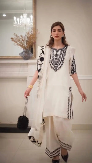 Pure Crepe Embroidered Farshi Plazzo Suit with Organza Dupatta – Party & Festive Wear
