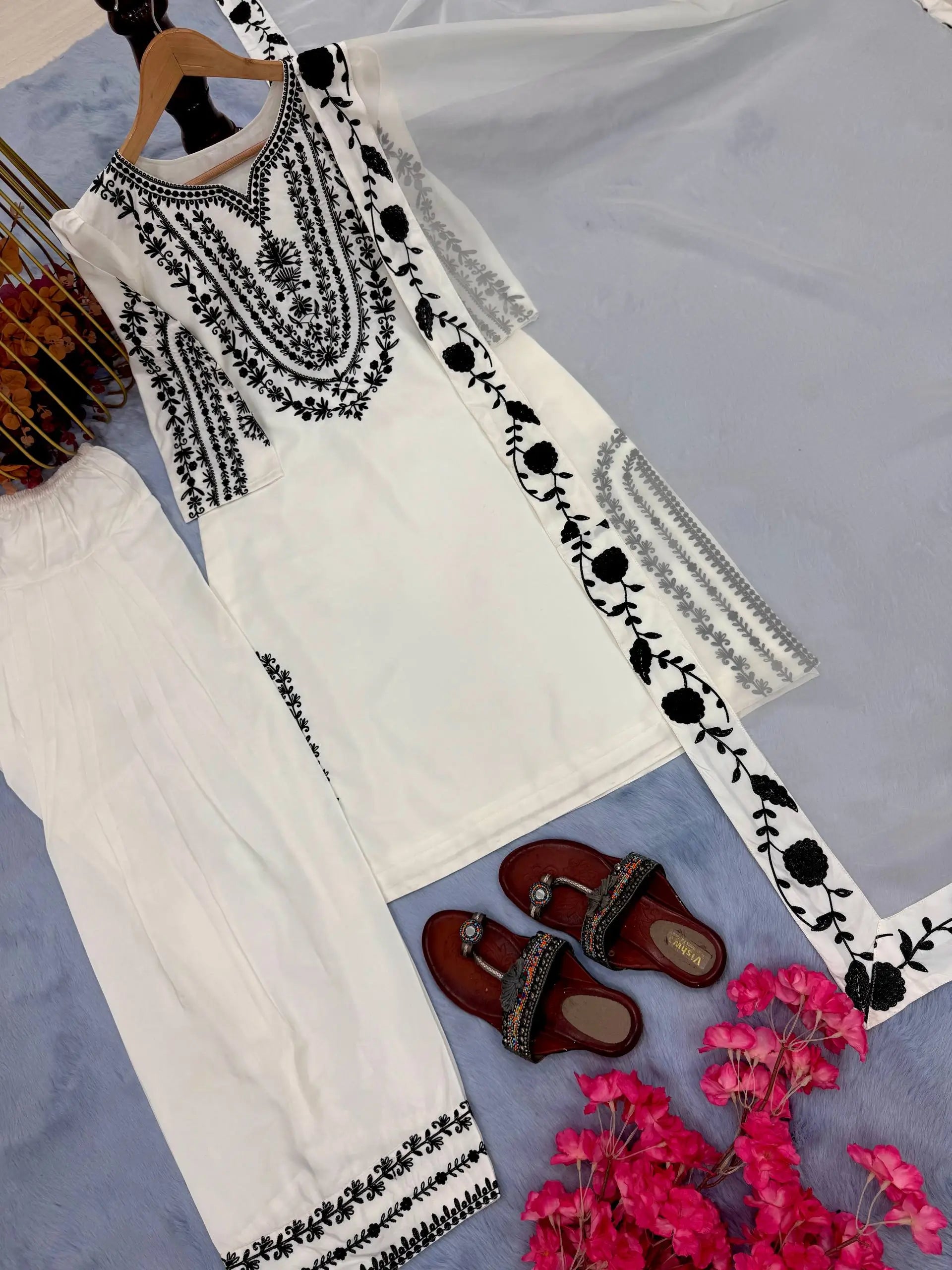 Pure Crepe Embroidered Farshi Plazzo Suit with Organza Dupatta – Party & Festive Wear