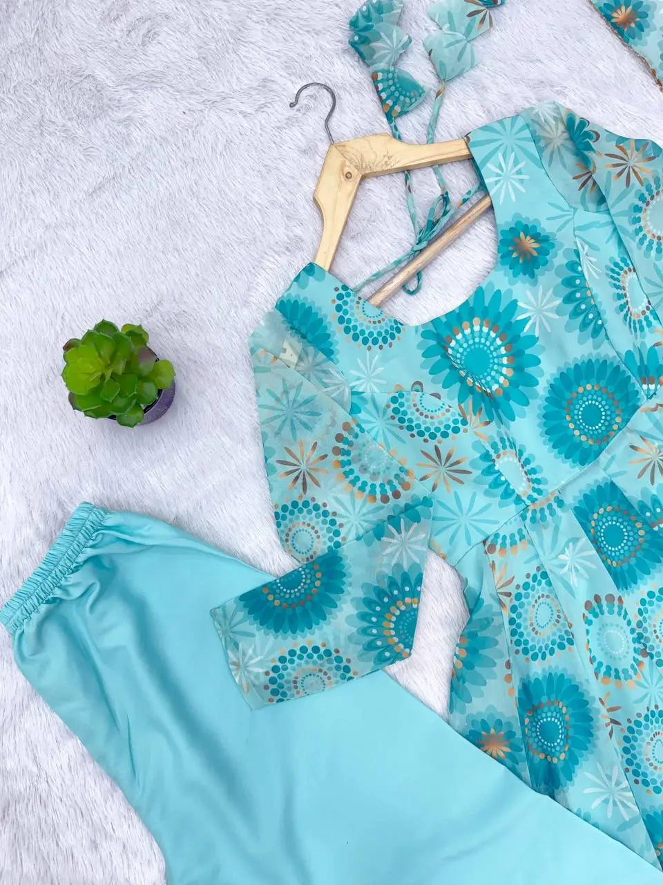 Pure Georgette Floral Print Partywear Gown Set