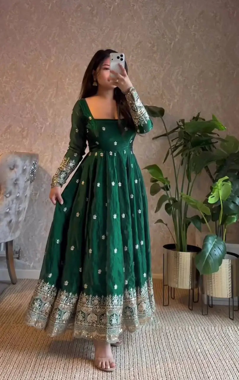 Ready to Wear Two Tone Anarkali Gown Set