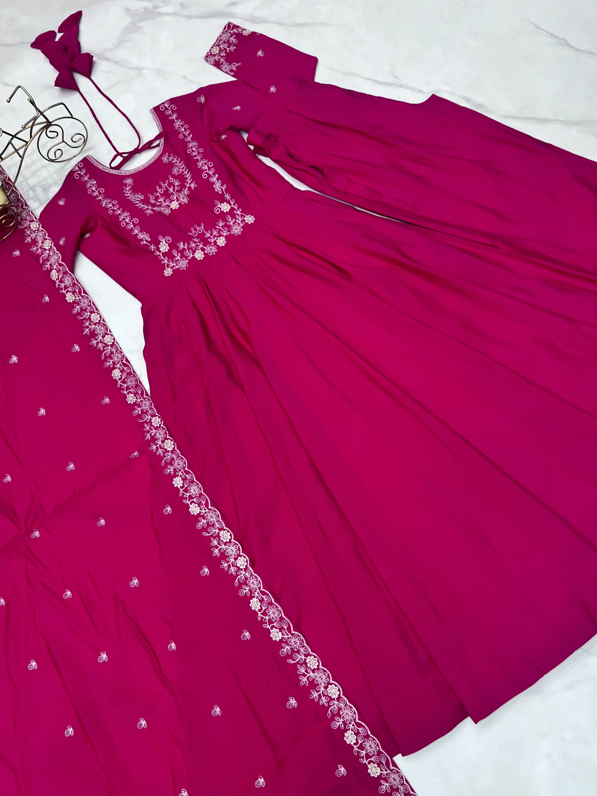 Roman Chanderi Silk Embroidered Anarkali Suit Set