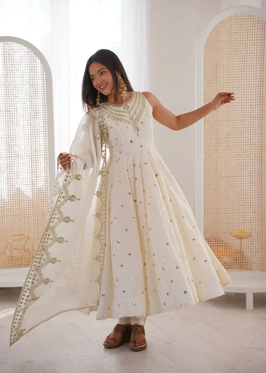 Roman Chanderi Silk Embroidered Anarkali Suit Set