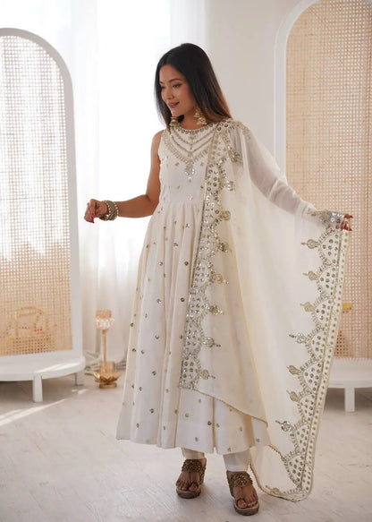Roman Chanderi Silk Embroidered Anarkali Suit Set