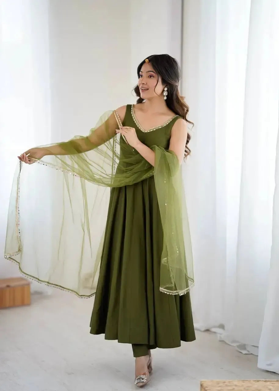 Romansilk Chanderi Anarkali Set with Dupatta and Pant – Mirror Lace Detailing