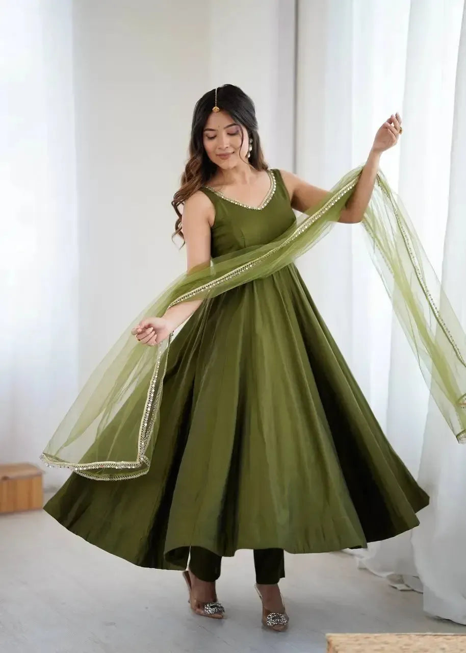 Romansilk Chanderi Anarkali Set with Dupatta and Pant – Mirror Lace Detailing
