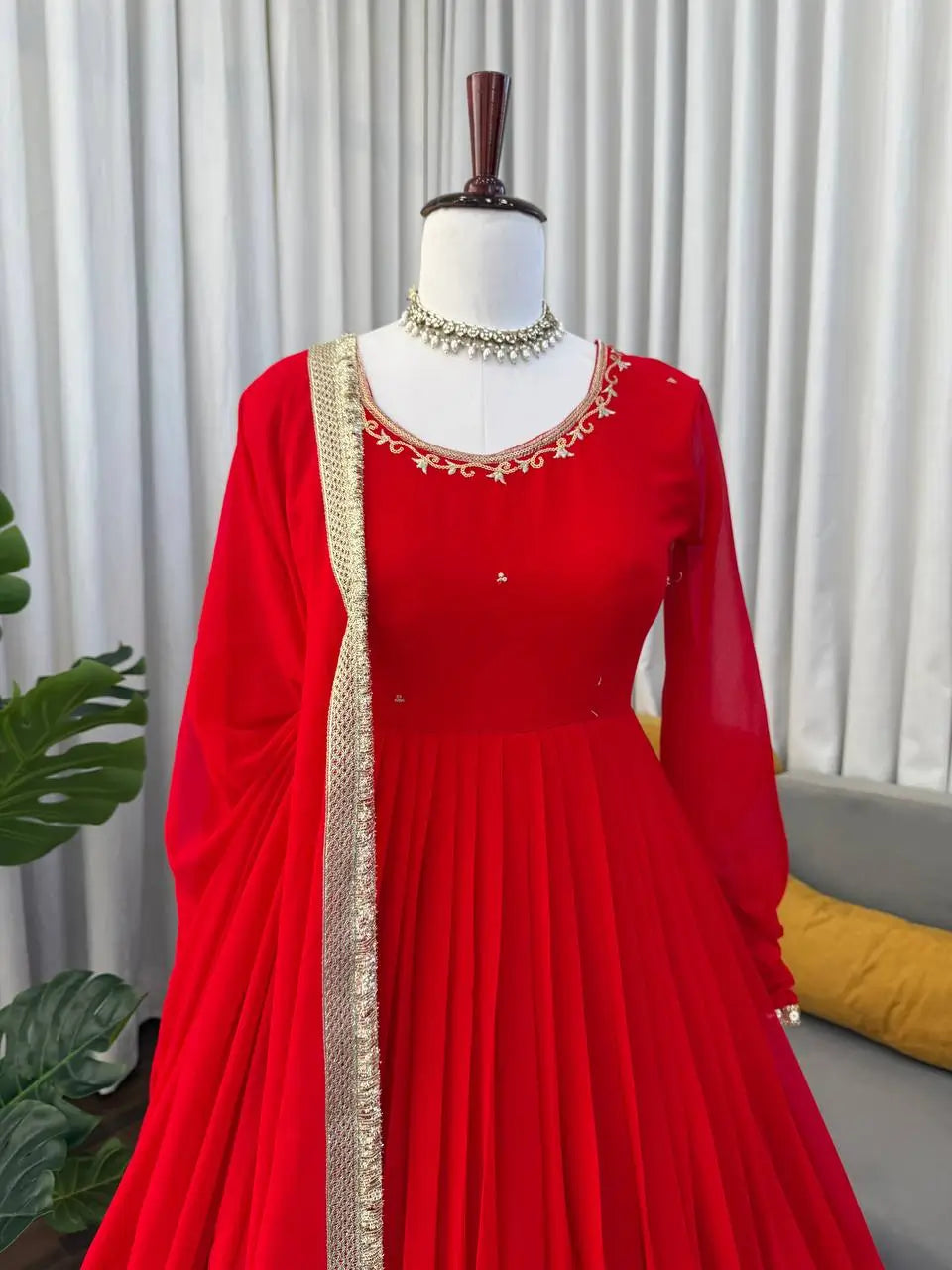 Royal Grace Georgette Anarkali Set