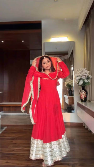 Royal Grace Georgette Anarkali Set