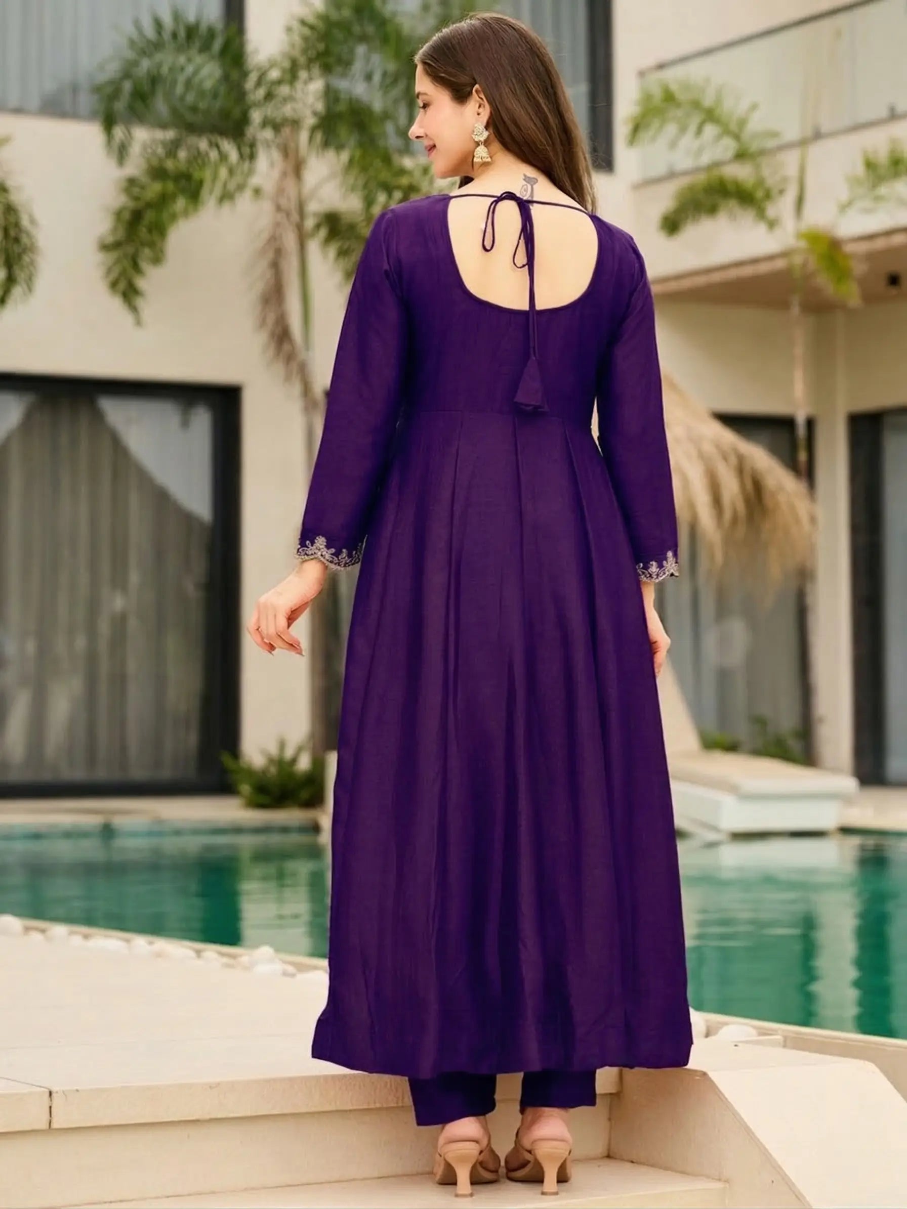 Rust Keyhole Anarkali Set