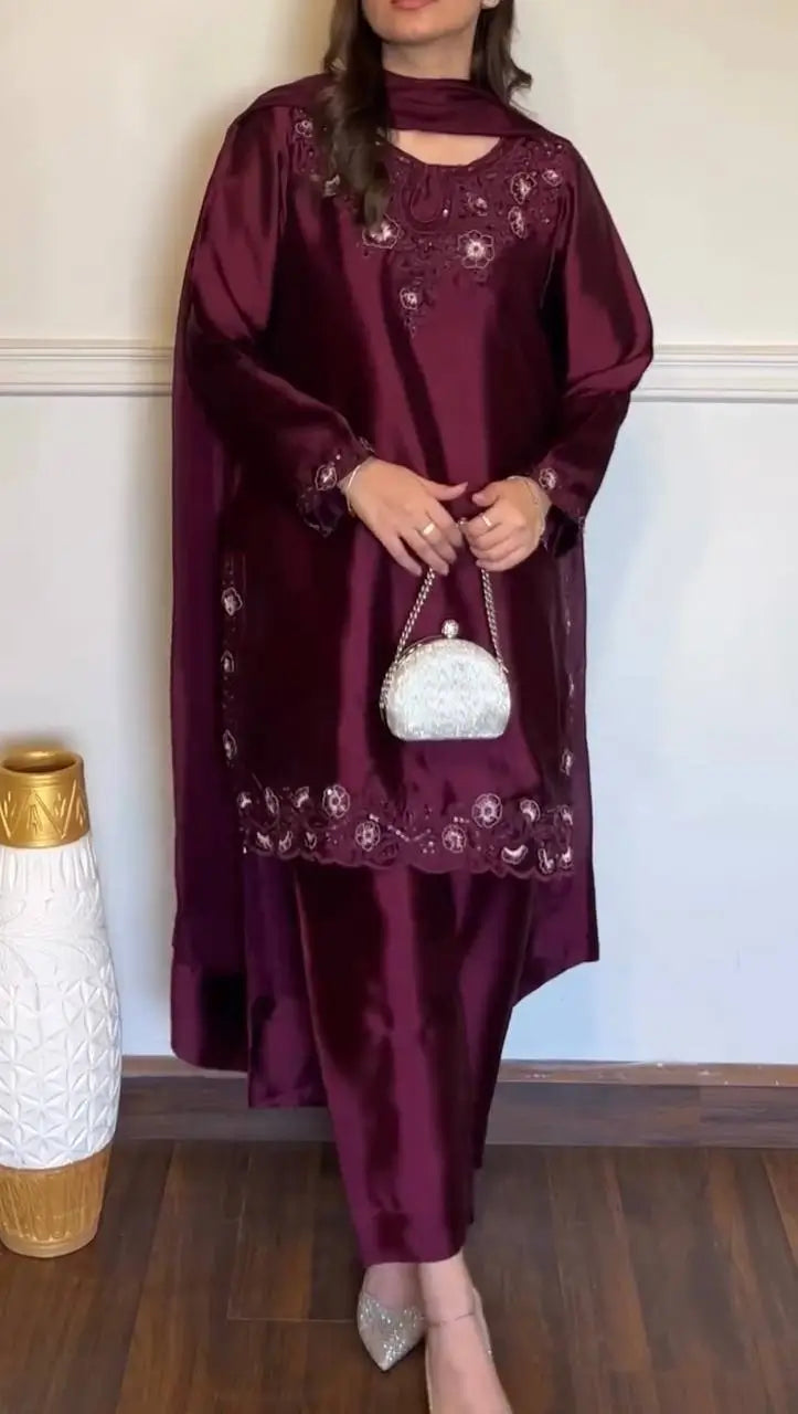Sapphire Lotus American Silk Farshi Set