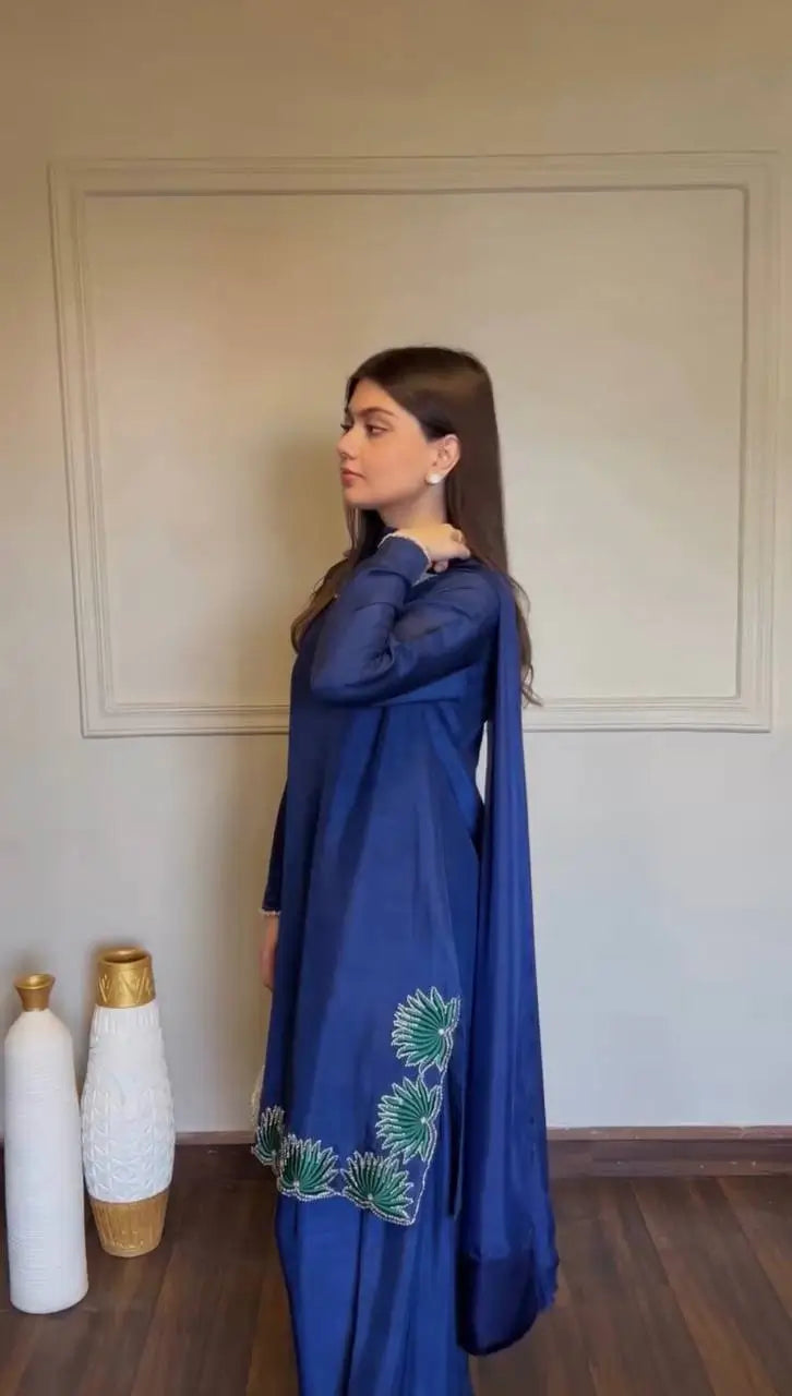 Sapphire Lotus American Silk Farshi Set